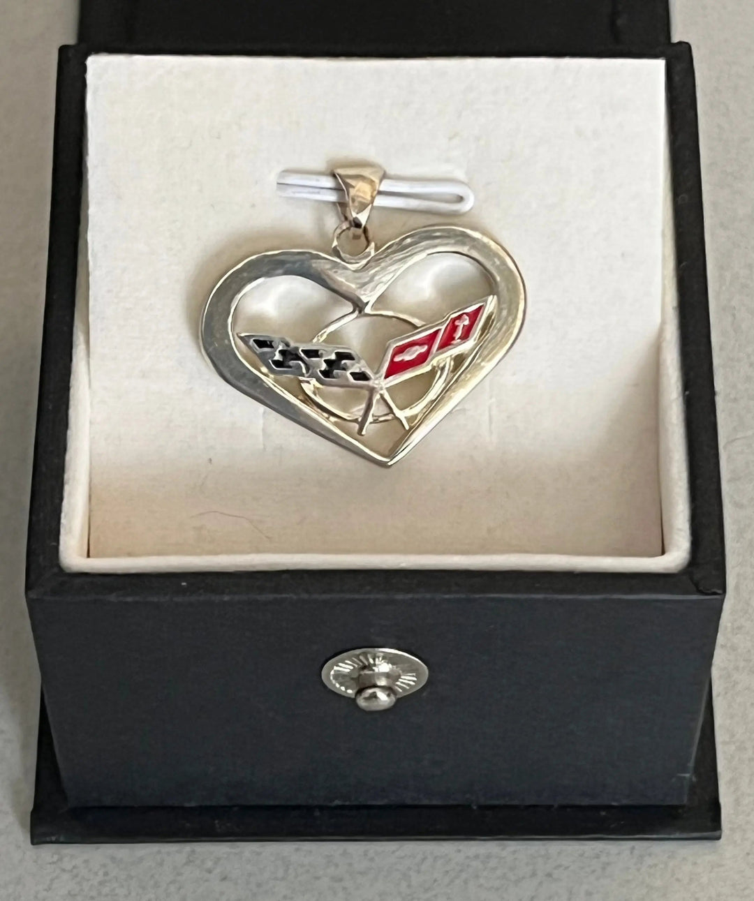 C5 Corvette Heart Pendant - Team Lingenfelter